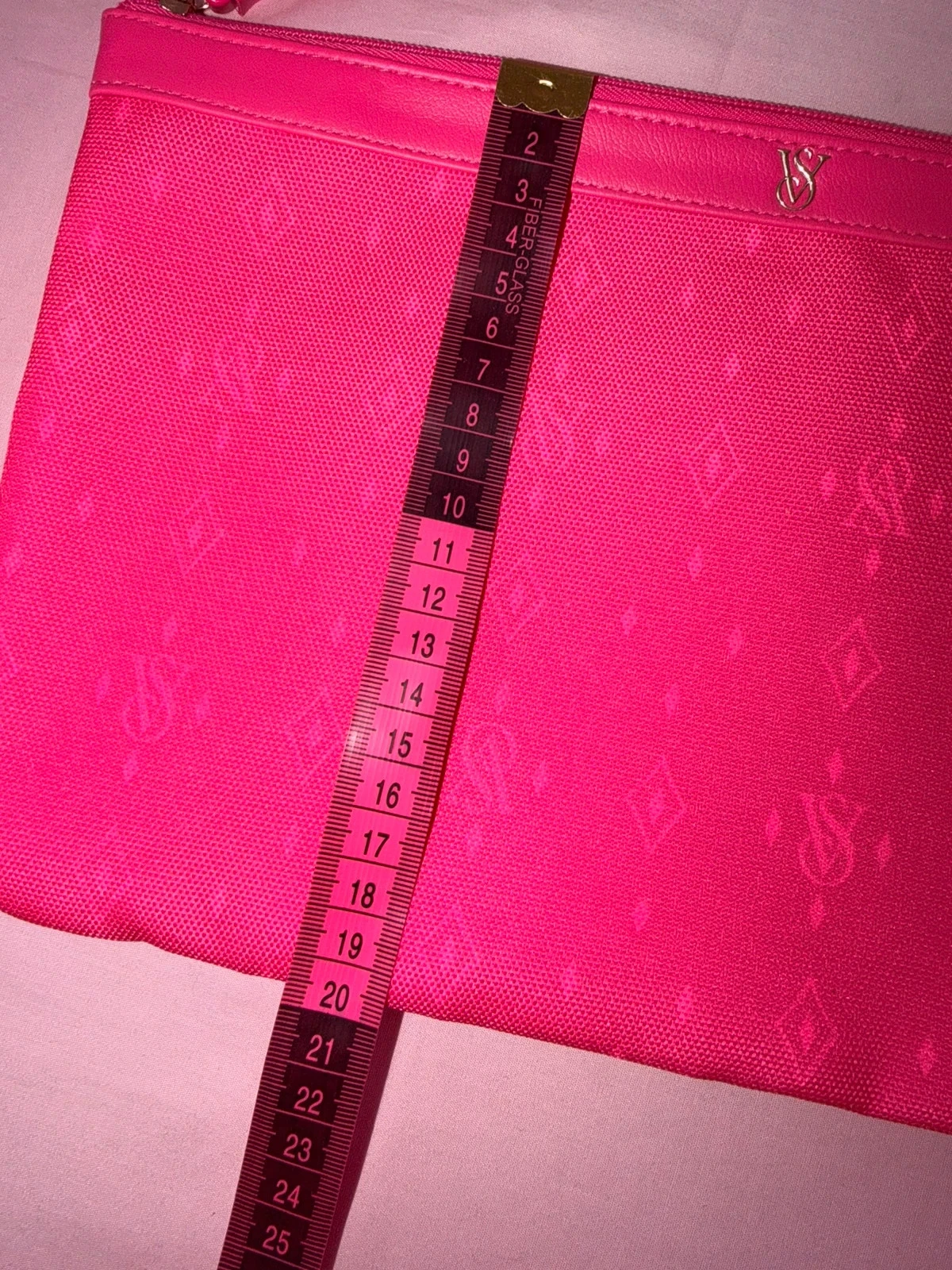 Pochette victoria Secret neuf jamais servi – photo 4